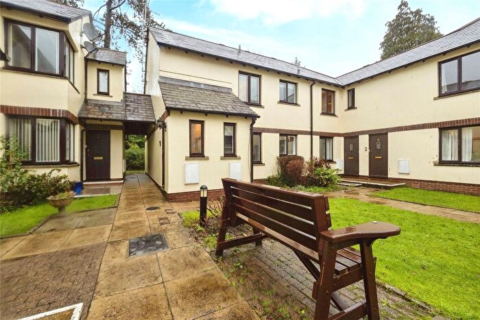 2 Bedroom Flat For Sale In Coronation Road, Totnes, Devon, TQ9