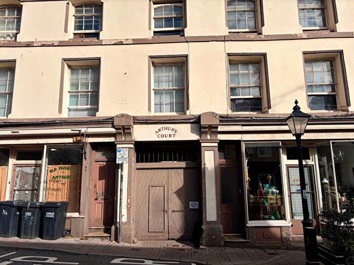 5 Bedroom Property For Sale In Arthurs Court, Winner Street, Paignton, TQ3
