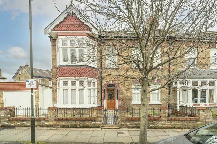 8 Bedroom Property To Rent In Herbert Road, London, SW19