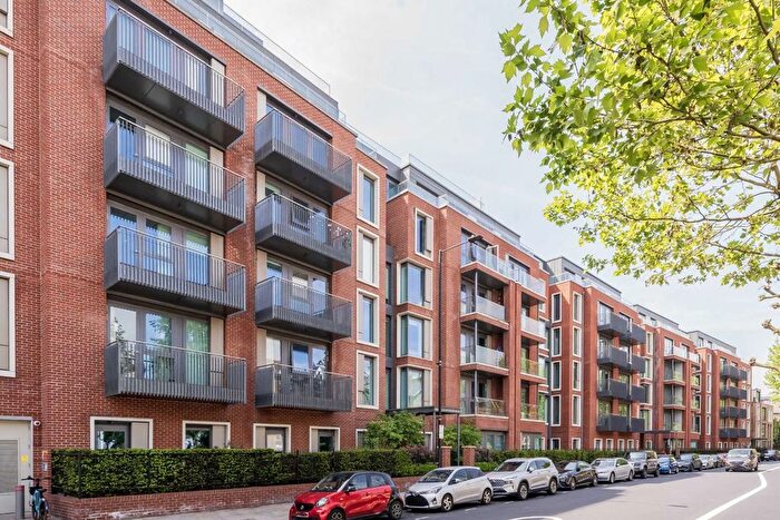 2 Bedroom Flat To Rent In Glenthorne Road, Hammersmith, W6