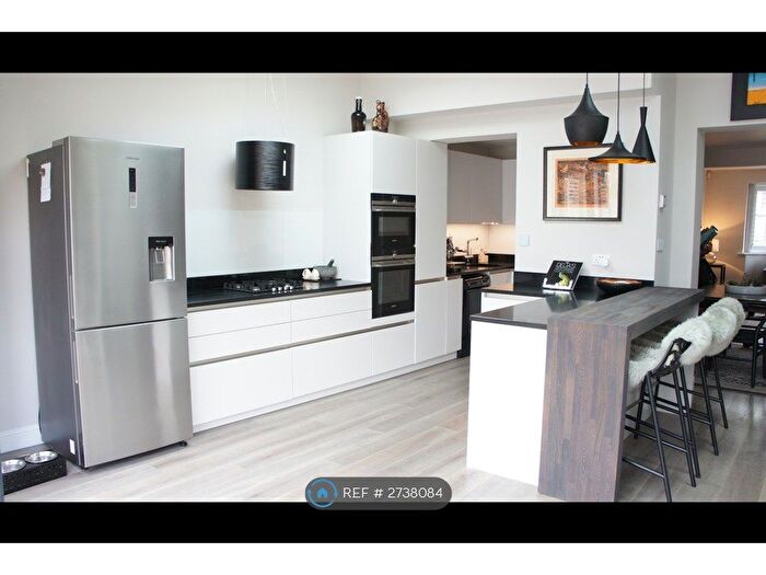 3 Bedroom Terraced House To Rent In Shaldon Drive, Morden, SM4