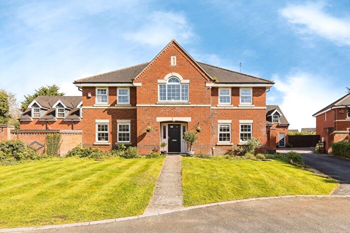 5 Bedroom Detached House For Sale In Barnston Court, Mickle Trafford, Chester, Cheshire, CH2