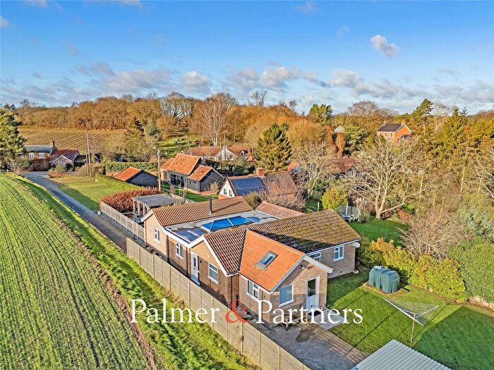 3 Bedroom Bungalow For Sale In Blyford Lane, Wenhaston, Halesworth, Suffolk, IP19