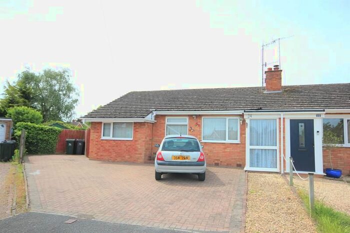 3 Bedroom Semi-Detached Bungalow For Sale In Welland Gardens, Malvern, Worcestershire, WR13