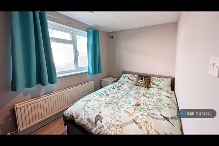 1 Bedroom Flat To Rent In Albert Road, South Norwood, SE25