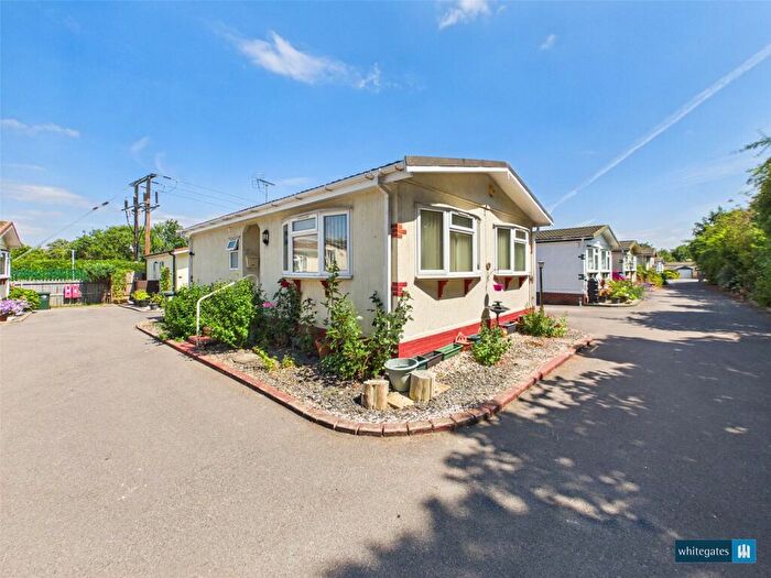 2 Bedroom Park Home For Sale In Lambeth Road, Doncaster, South Yorkshire, DN4