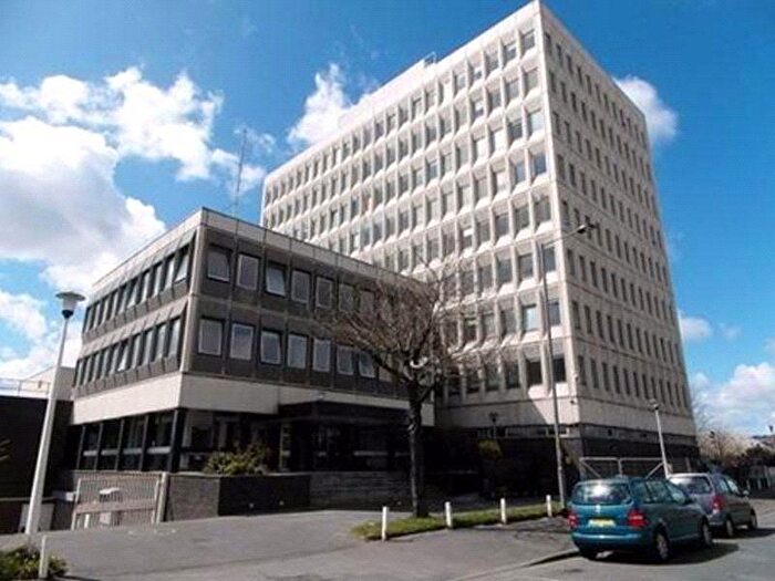 1 Bedroom Flat For Sale In Flat, Colonnade House, Sunbridge Road, Bradford, West Yorkshire, BD1