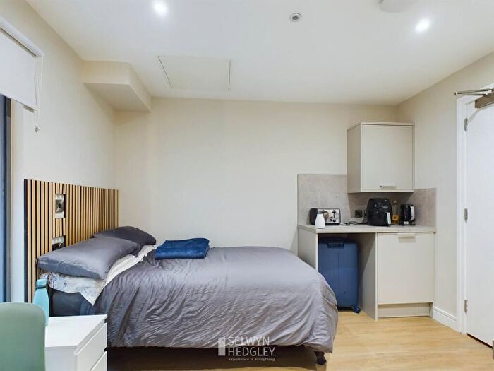 1 Bedroom Property To Rent In John Street, Sunderland, SR1