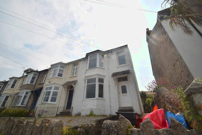 4 Bedroom End Of Terrace House To Rent In Langton Terrace, Falmouth TR11