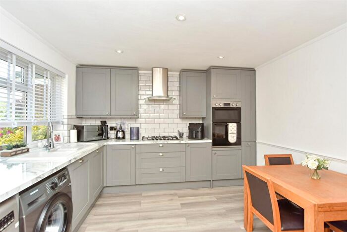 3 Bedroom Terraced House For Sale In Grainey Field, Hartlip, Sittingbourne, Kent, ME9