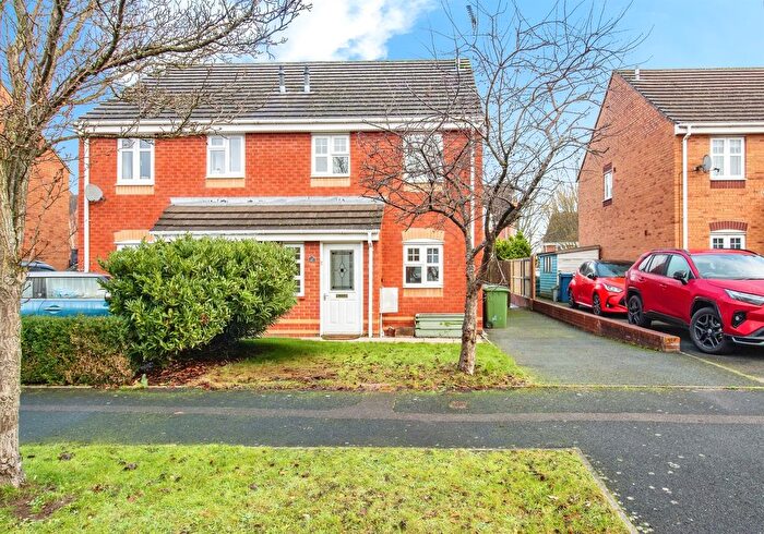 3 Bedroom Semi Detached House For Sale In Ebony Close, Stafford, ST16