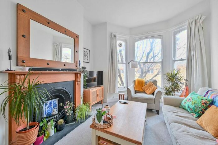 2 Bedroom Flat To Rent In Severus Road, Clapham Junction, Clapham Junction, London, SW11