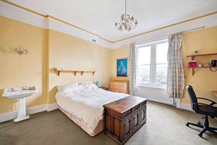 5 Bedroom Detached House For Sale In Riversleigh, Elm Grove, Silsden, Keighley, West Yorkshire, BD20
