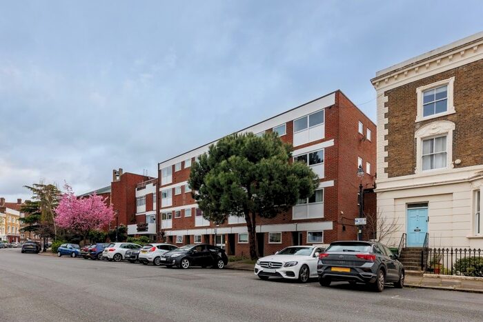 1 Bedroom Flat To Rent In St. Stephens Terrace, London, SW8