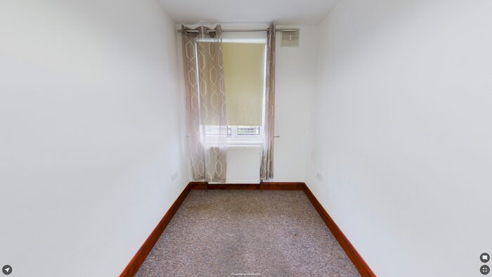 3 Bedroom Flat To Rent In Victoria Road, Ruislip, Greater London, HA4