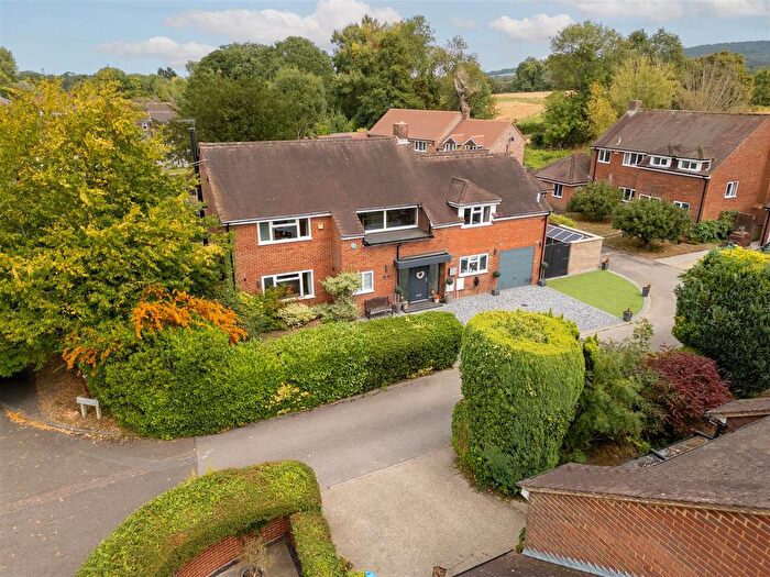 4 Bedroom Detached House For Sale In Bridleway, Weston Turville, Aylesbury, HP22