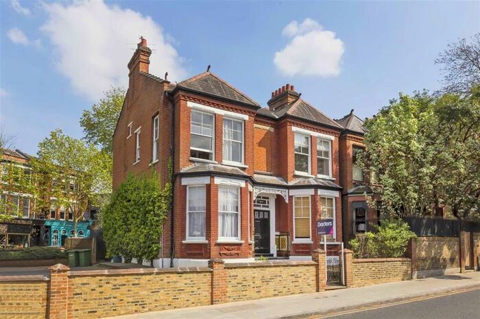 1 Bedroom Flat To Rent In Sandycombe Road, Kew, Richmond, TW9