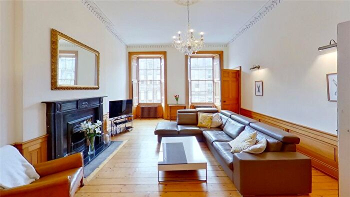 2 Bedroom Flat To Rent In Dundas Street, Edinburgh, EH3