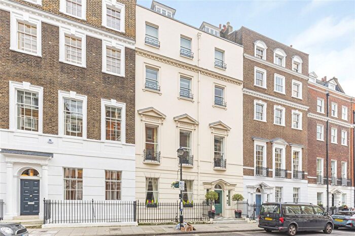 1 Bedroom Flat To Rent In Queen Anne Street, Marylebone, London, W1G