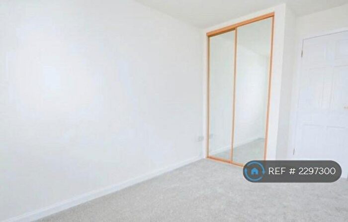 1 Bedroom Flat To Rent In Kilmany Drive, Glasgow, G32