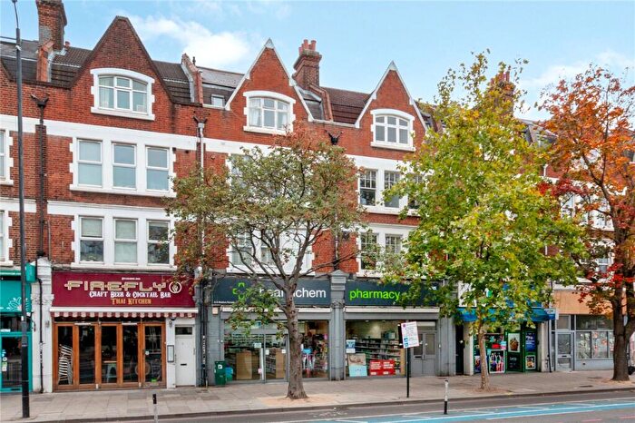 1 Bedroom Apartment To Rent In Station Parade, Balham High Road, SW12