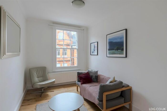 2 Bedroom Flat To Rent In Hanson Street, Fitzrovia, W1W