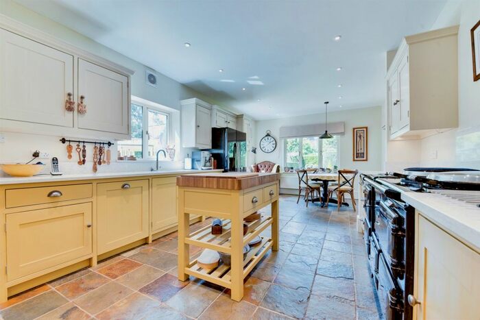 5 Bedroom Detached House For Sale In Fotheringhay Road, Tansor, Peterborough, PE8