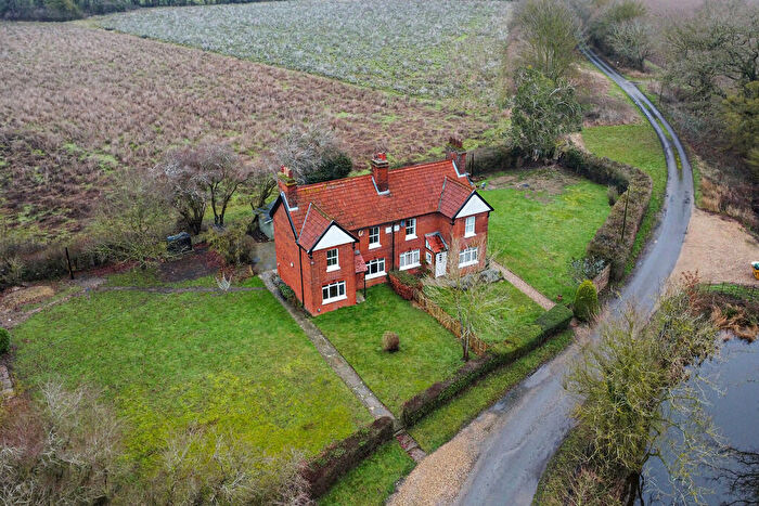 3 Bedroom Semi Detached House For Sale In Delvyns Lane, Gestingthorpe, Essex, CO9