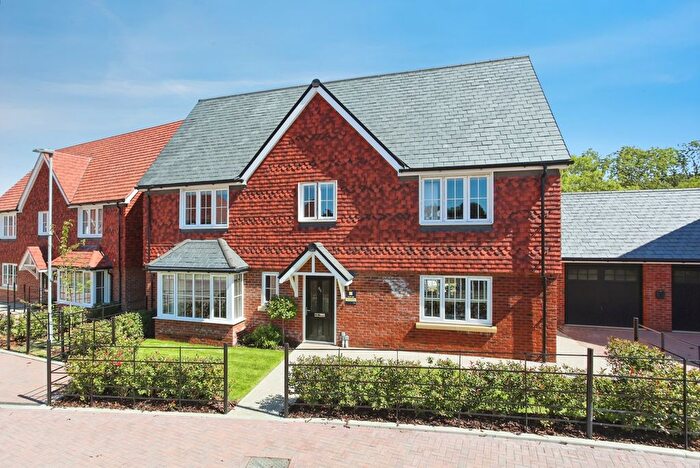 5 Bedroom Detached House For Sale In Hartley Road, Cranbrook, Kent, TN17