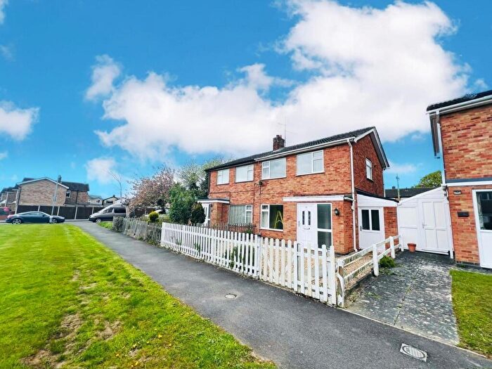 3 Bedroom House To Rent In Haddon Road, Stamford, PE9