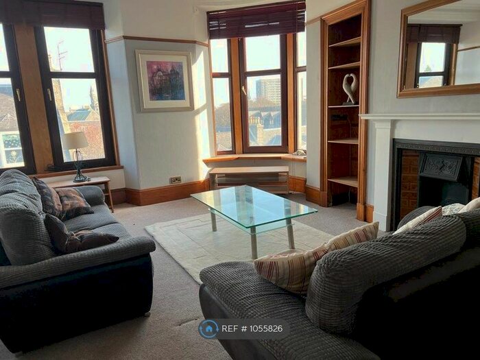 2 Bedroom Flat To Rent In Albert Street, Aberdeen, AB25