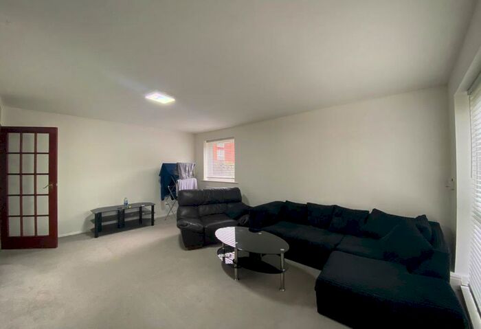 2 Bedroom Flat To Rent In Archery Close, Harrow, HA3