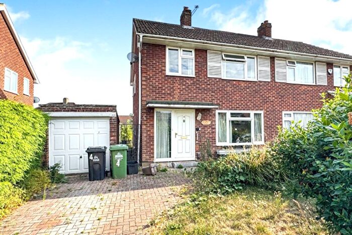 3 Bedroom Semi-Detached House For Sale In Field Way, Hoddesdon, Hertfordshire, EN11