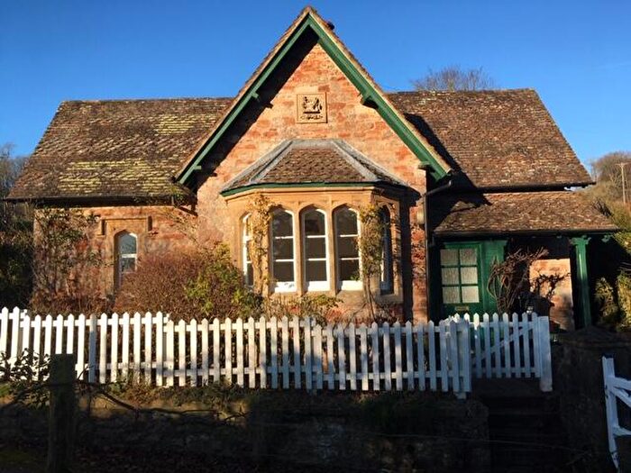 2 Bedroom Detached House To Rent In Wells, BA5