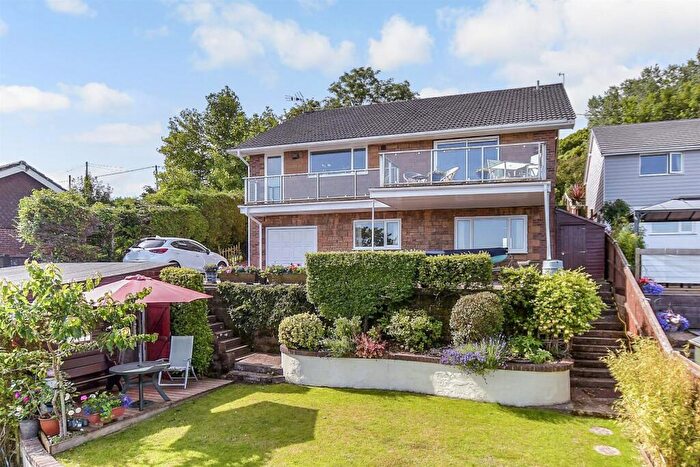 4 Bedroom Detached House For Sale In Calbourne Road, Newport, Isle Of Wight, PO30