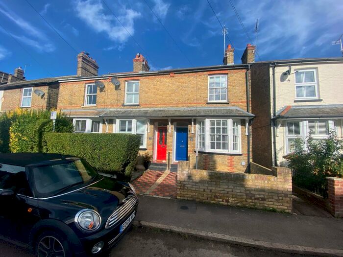 2 Bedroom House To Rent In South Primrose Hill, Chelmsford, CM1