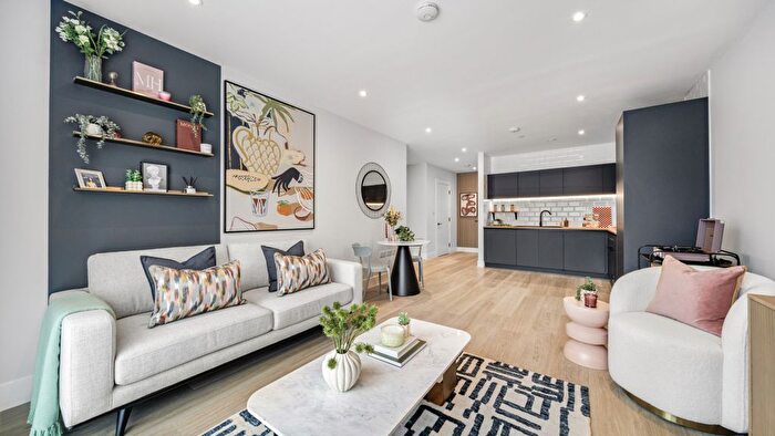 1 Bedroom Flat For Sale In Lewes Road, Brighton, BN2