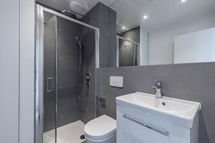 1 Bedroom Flat To Rent In Belsize Lane, London, NW3