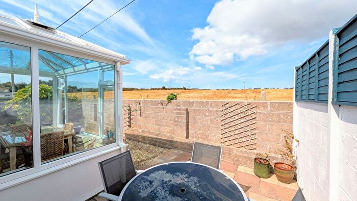 2 Bedroom Semi-Detached Bungalow For Sale In Rose-An-Grouse, Hayle, TR27
