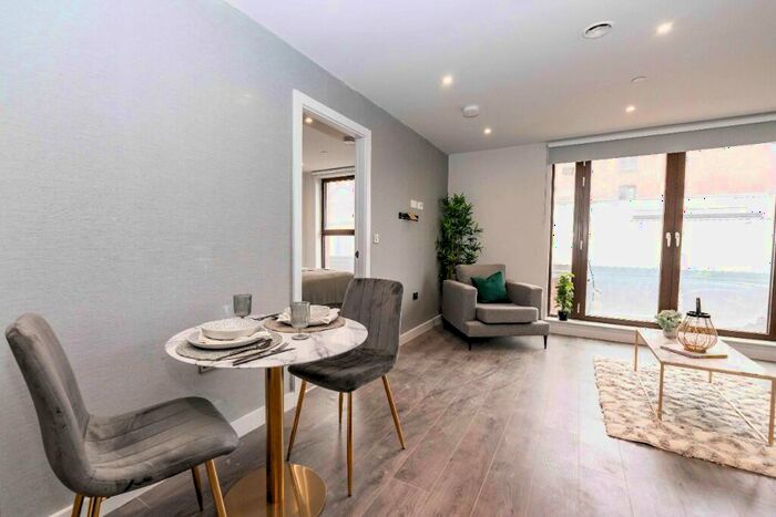 1 Bedroom Apartment To Rent In Parliament Square Crump St, Liverpool, Merseyside, L1