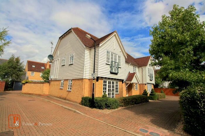 2 Bedroom Apartment To Rent In Mulberry Harbour Way, Wivenhoe, Essex, CO7