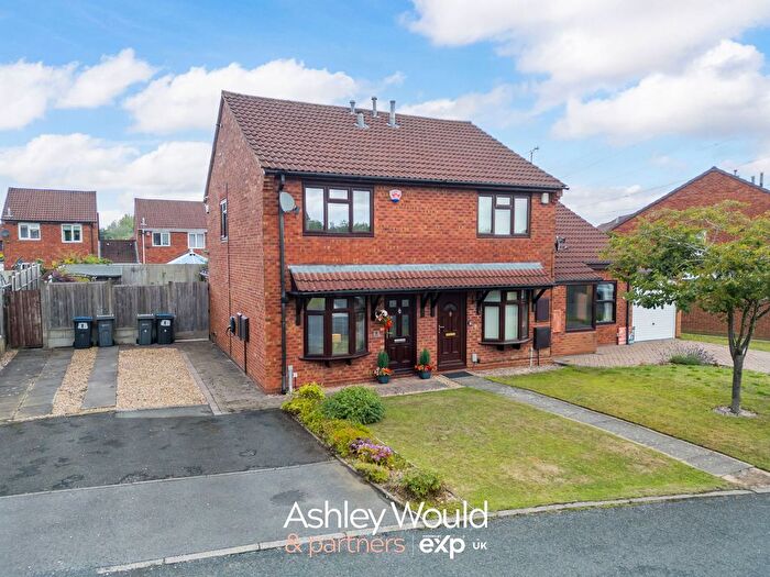 2 Bedroom End Of Terrace House For Sale In The Rookery, Halesowen, B62