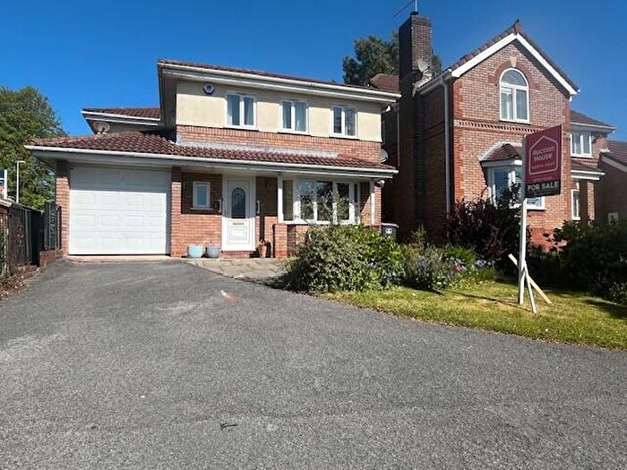 5 Bedroom Detached House For Sale In Waterdale Close, Worsley, Manchester, Greater Manchester, M28