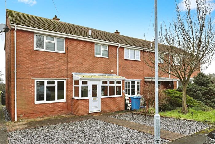 3 Bedroom End Of Terrace House For Sale In Birch Close, Rampton, Retford, DN22