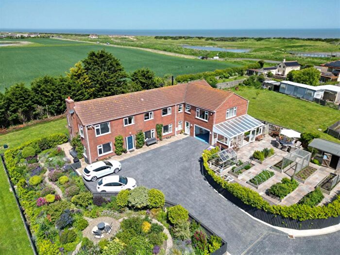5 Bedroom Detached House For Sale In Huttoft Bank, Huttoft, LN13