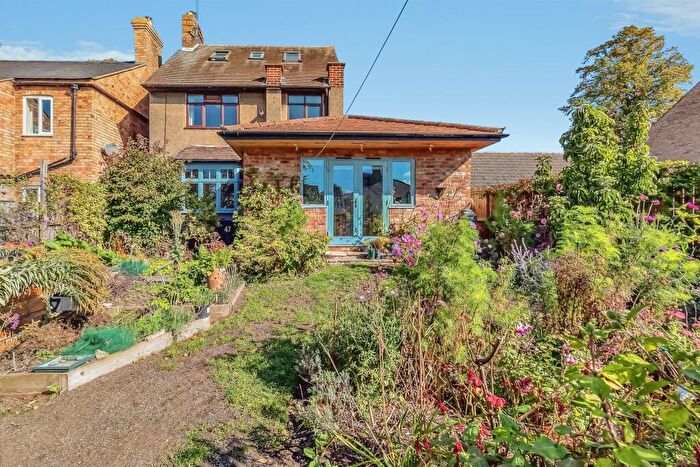 3 Bedroom Detached House For Sale In Radcliffe Road, Stamford, PE9