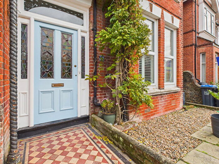 4 Bedroom Terraced House For Sale In Salisbury Road, Worthing, BN11