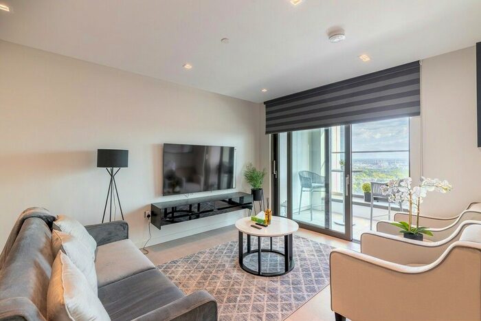 2 Bedroom Flat To Rent In Westmark Tower, Edgware Road, W2