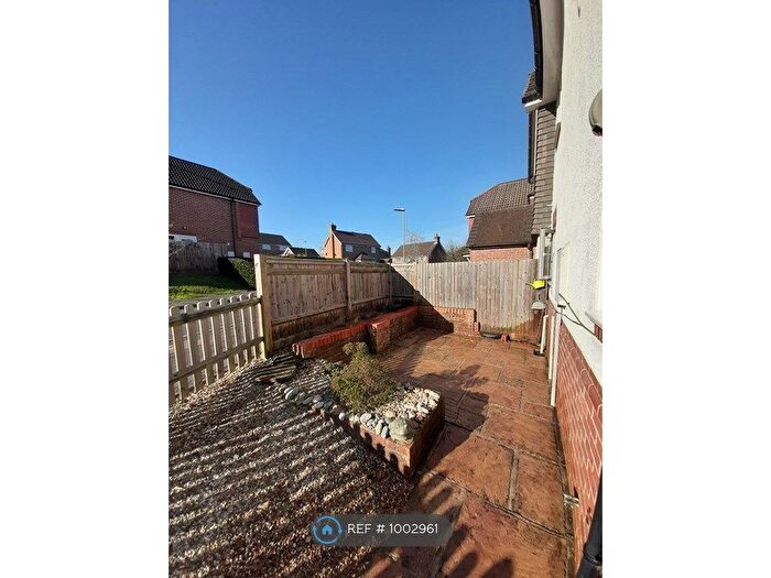 1 Bedroom Semi-Detached House To Rent In The Jackdaws, Uckfield, TN22