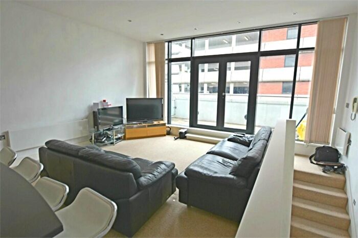 2 Bedroom Apartment To Rent In The Axis, NG1
